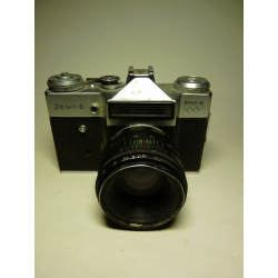 Industar: Zenit E